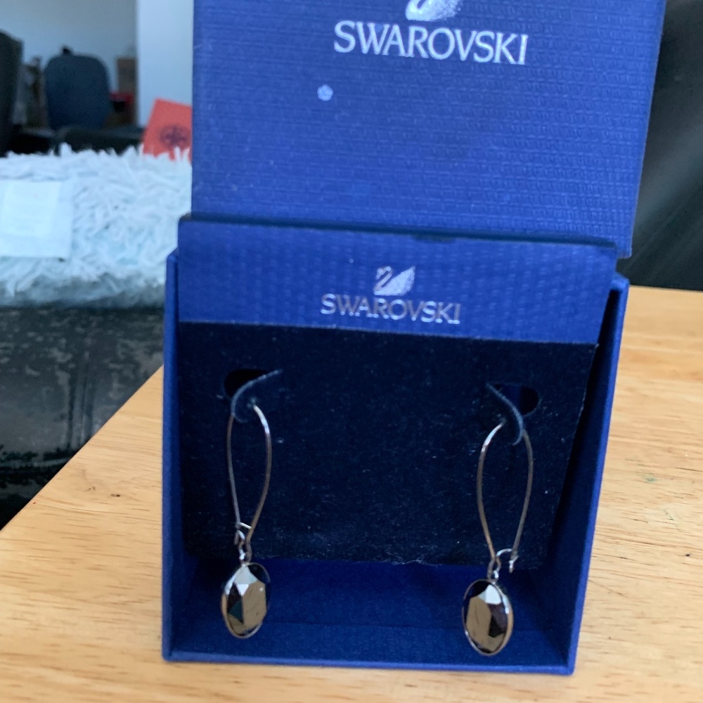 SWAROVSKI Puzzle Pierced Earrings Onyx With Box 1148206
